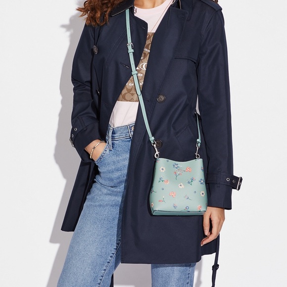 New💃Coach Mini Town Bucket Bag With Mystical Floral Print - Picture 8 of 9